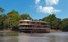 Manatee Amazon Explorer
