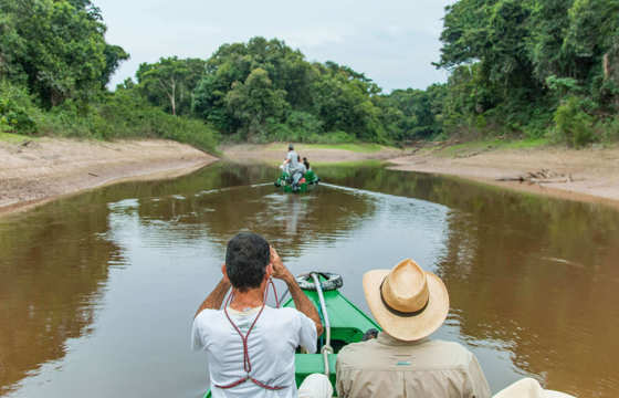 Explore in the company of expert naturalist guides