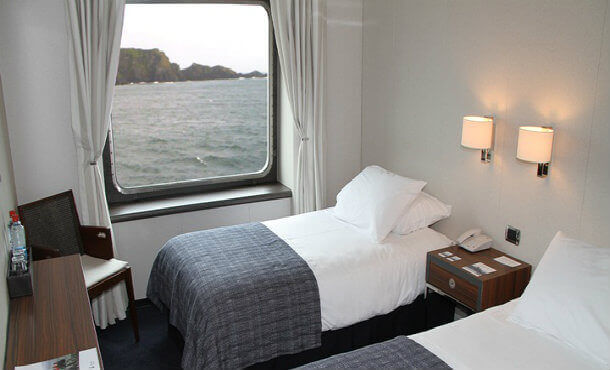 Stella Australis twin cabin