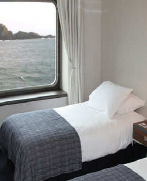 Stella Australis twin cabin