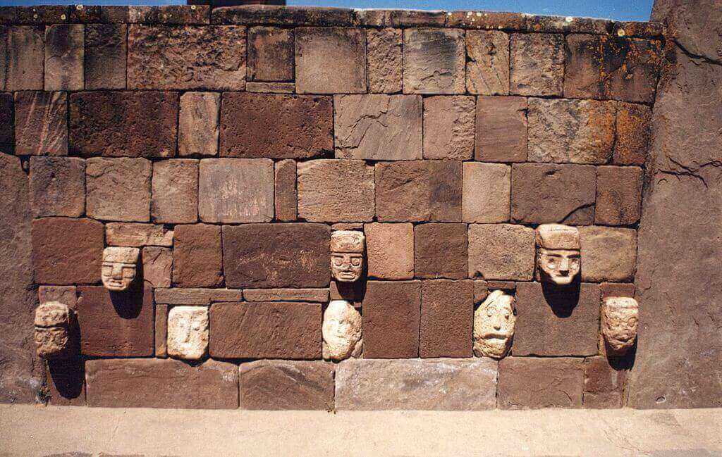 Tiwanaku 