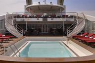 Piscine à bord du Boréal 